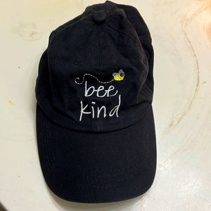 Black hat. “Bee kind.” Great condition.